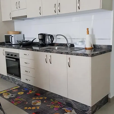 Apartamento Cerca De La Playa Appartement *